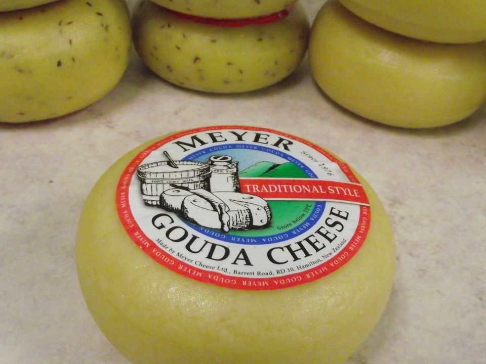 Baby Gouda   or    Cumin