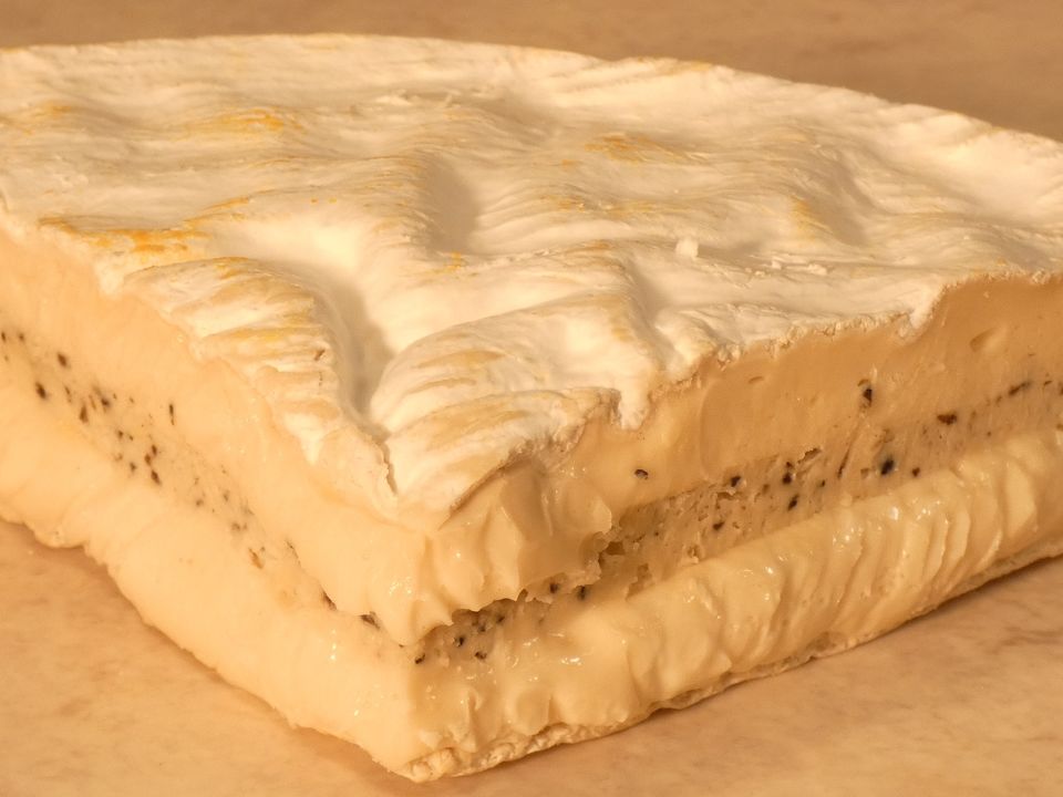 Brie Truffle Rouzaire