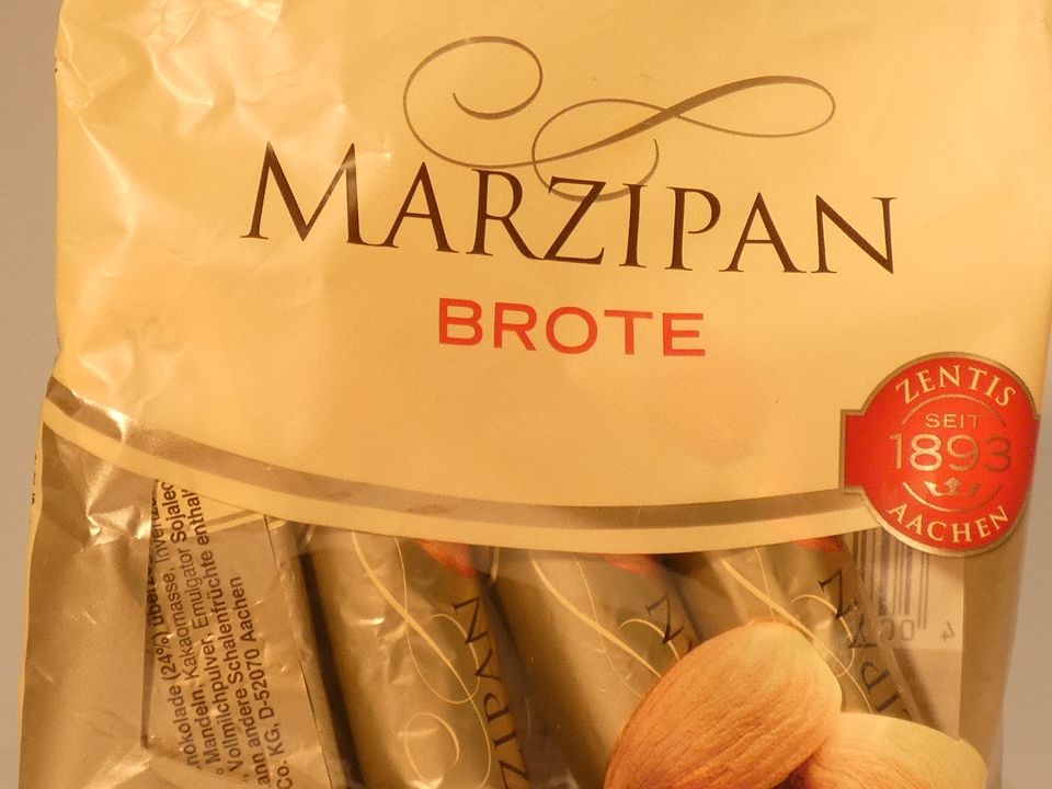 Marzipan Mini Loaves