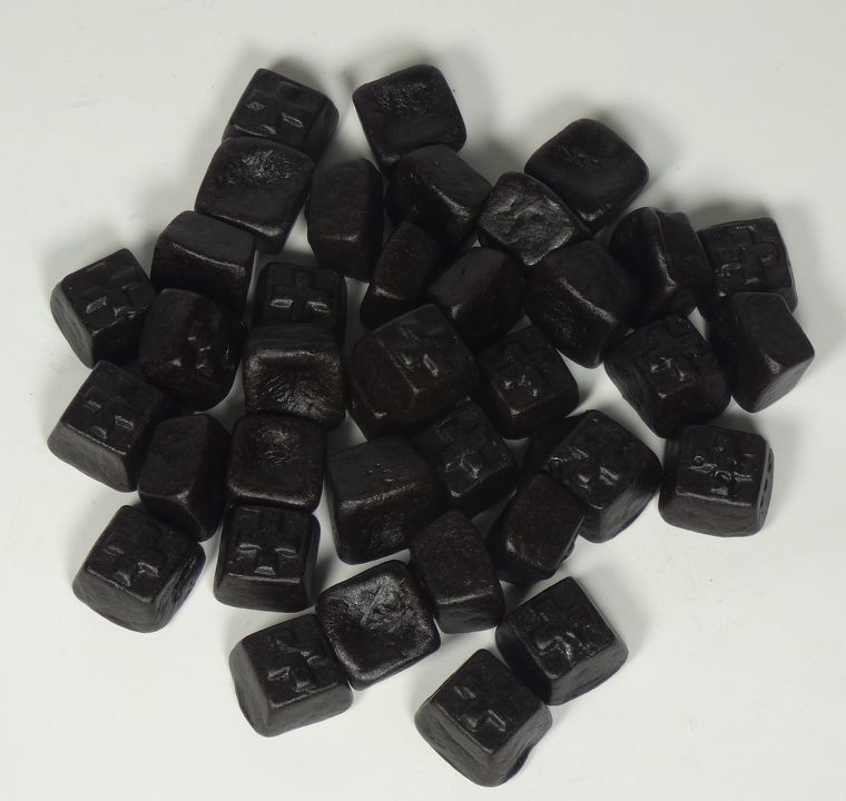 Menthol Cross Licorice