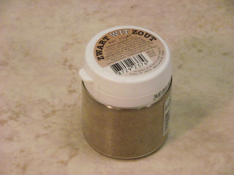Black & White Powder Salty