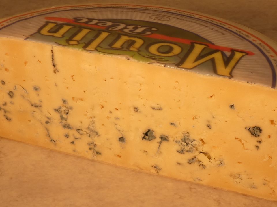 Moulin Blue