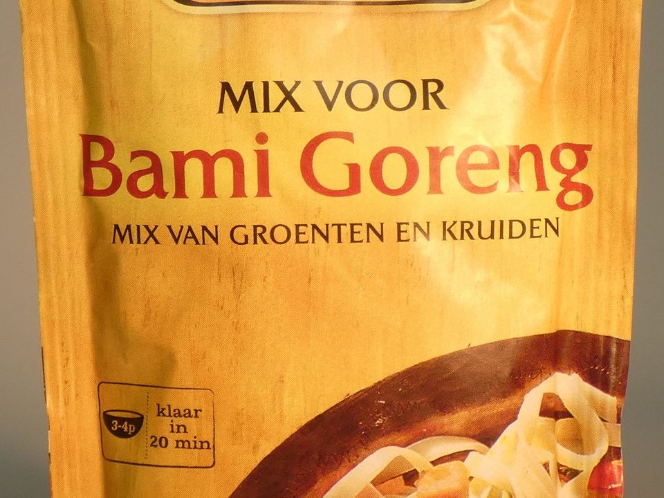 Bami Goreng Vegetable Mix - Conimex