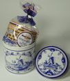 Delft Blue Syrup Wafer Tin with wafers