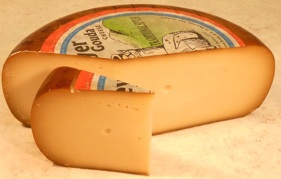 Smoked Gouda | Products - Gouda Cheese Shop