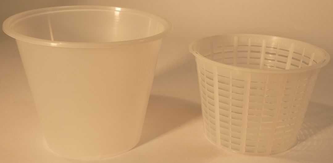 Small Ricotta Container & Basket Products Gouda Cheese Shop