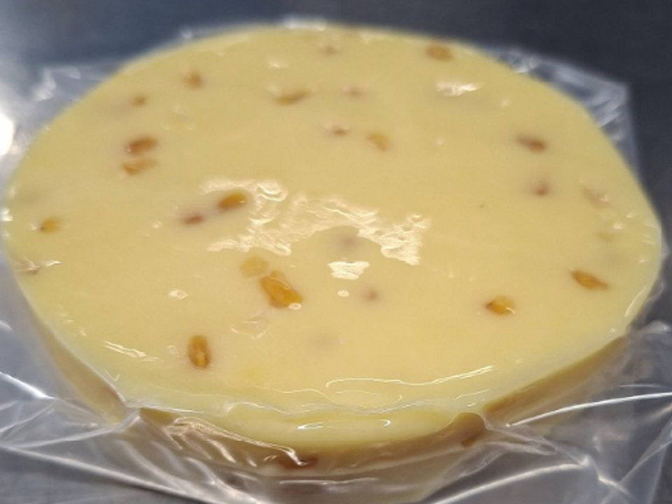 Fenugreek Gouda 1/4 Core (approx. 190g)