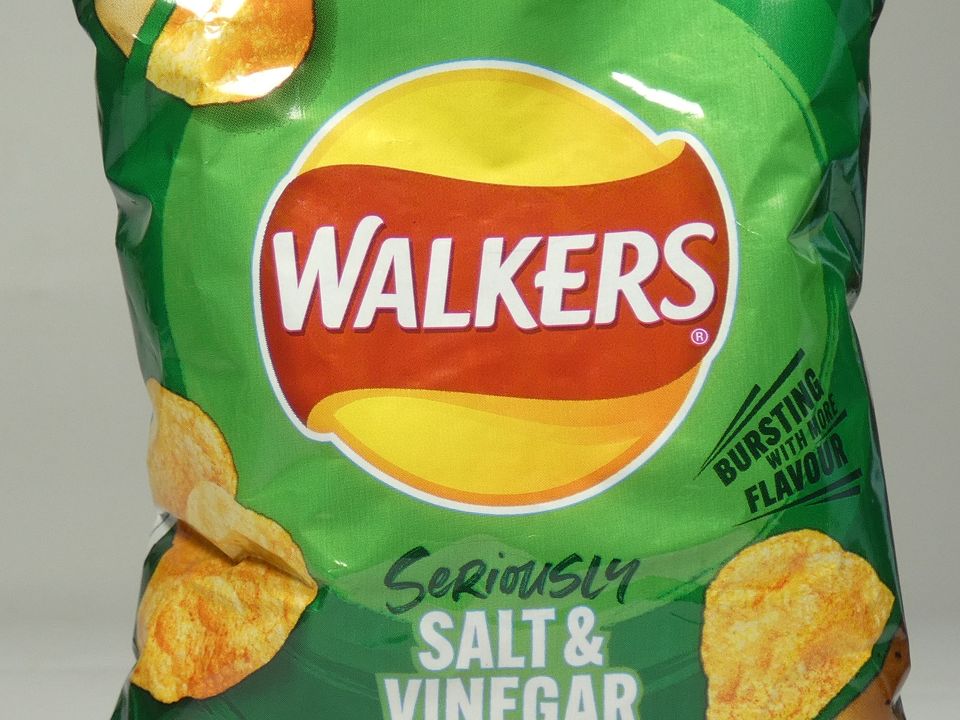 Walkers Salt & Vinegar Crisps