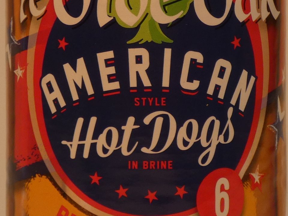 Hot Dogs American Style