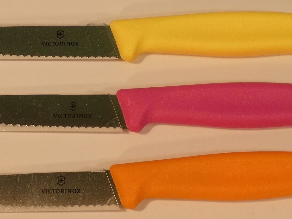 Paring Knife - Serrated